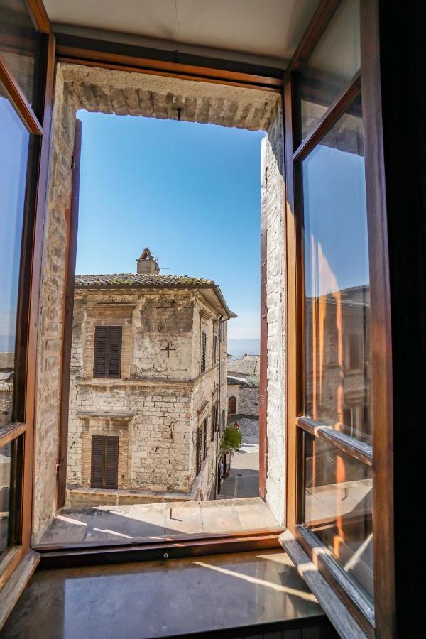 Ogni Finestra E Un Quadro - Appartamento Ad Assisi Buitenkant foto